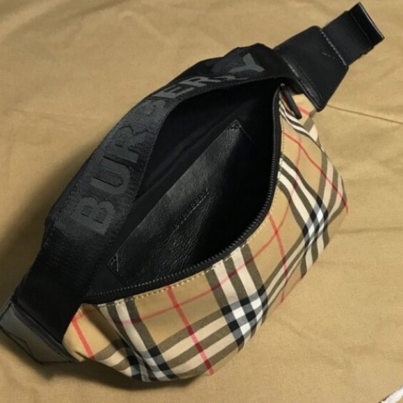 Burberry Plaid Logo Fanny Pack - Picture 4 of 6